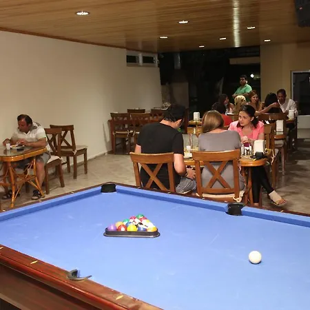 Hotel apartamentowy California 3*