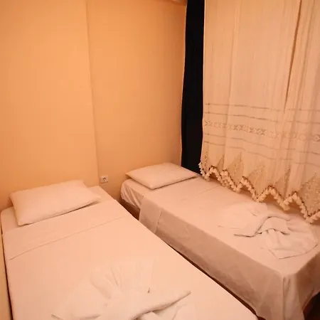 Hotel apartamentowy California 3*