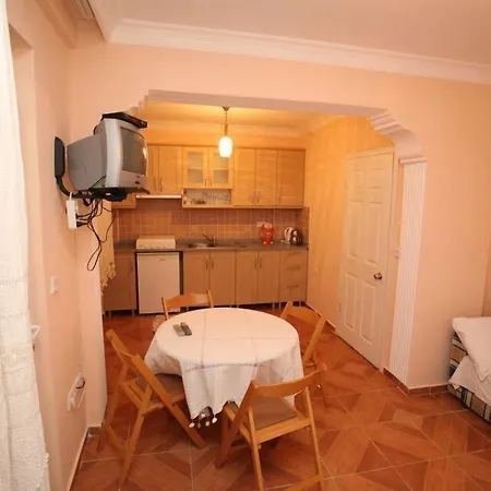 Hotel apartamentowy California 3*