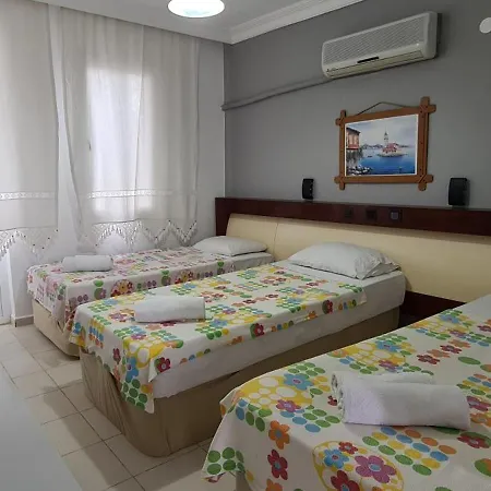 Aparthotel California