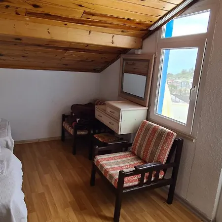 California Aparthotel