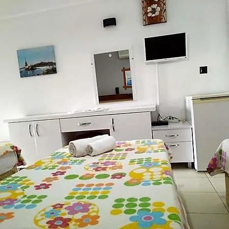 California Aparthotel