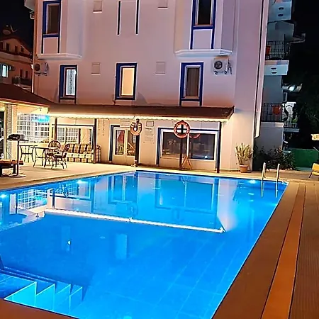 California 4* Oludeniz