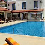 California 4*
